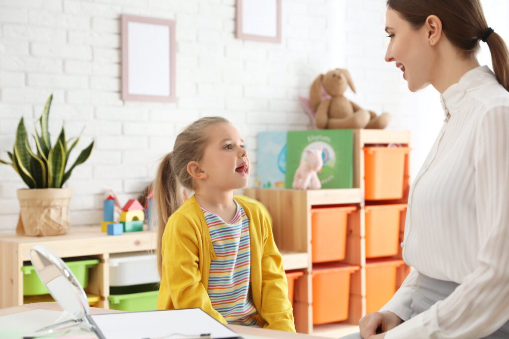 So kann Ihnen eine Therapie bei Sprachstörungen helfen