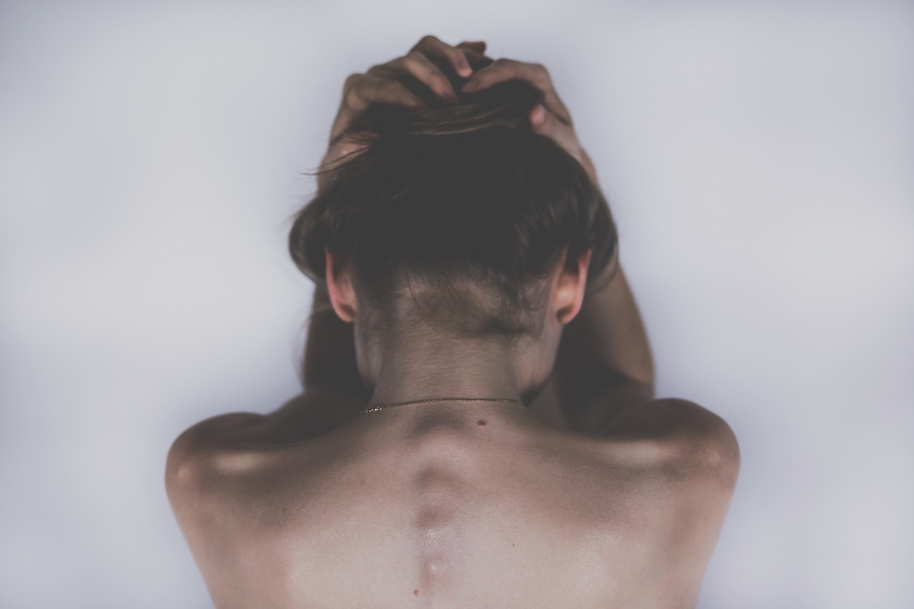 You are currently viewing HWS-Syndrom: Tipps und Übungen gegen die Schmerzen