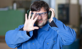 Interview mit einem Experten: Was Sie über Schallschutzkabinen wissen müssen