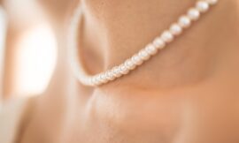 Eleganz im Alltag: Die zeitlose Schönheit der Perlenkette